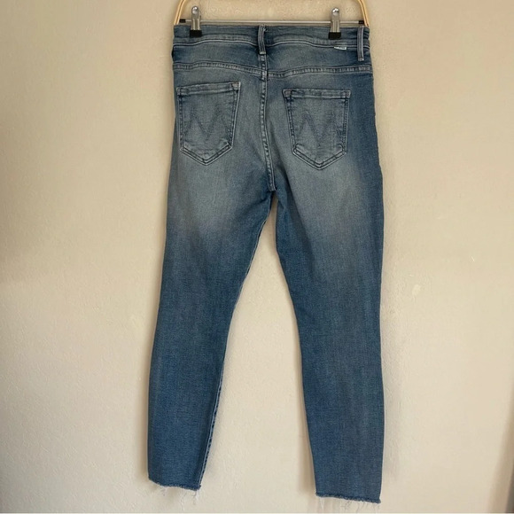 MOTHER The Fly Cut Stunner Ankle Fray in Night On A Shiny White Vespa - Picture 7 of 10